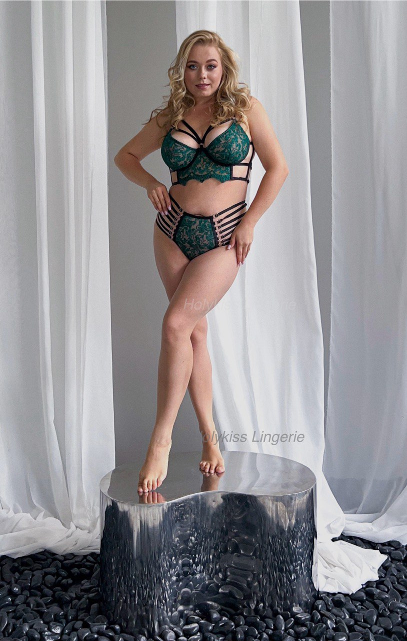 emerald lingerie
