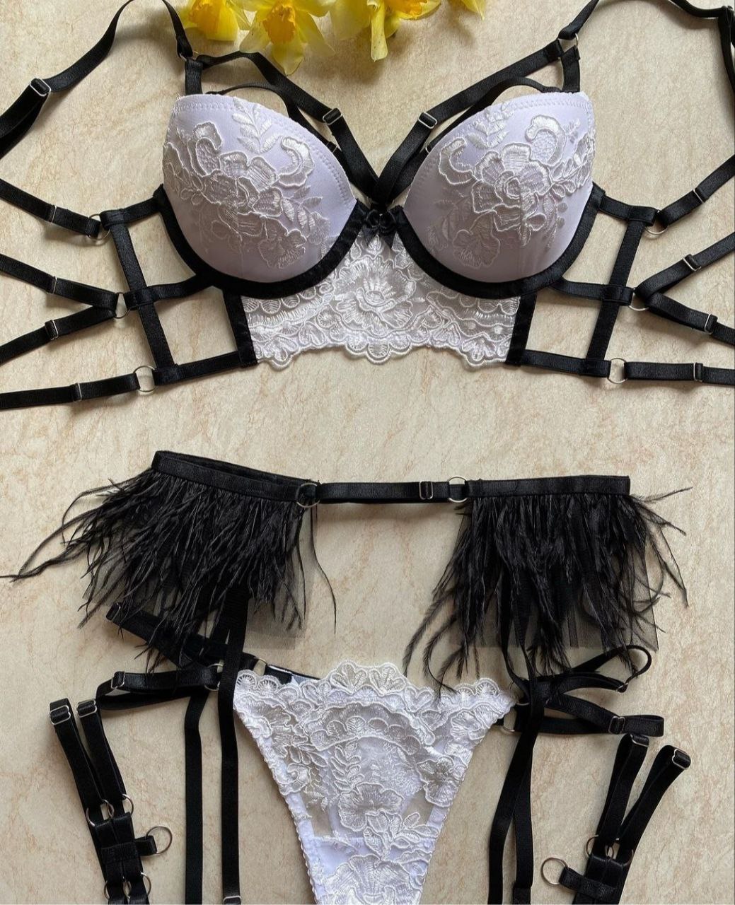 Lingerie set “Versail“